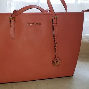 Michael Kors Tote